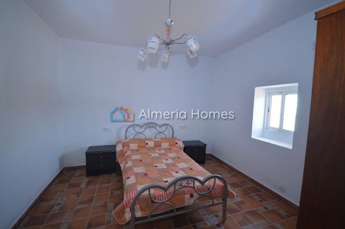 Image No.7-Maison de campagne de 5 chambres à vendre à Albox