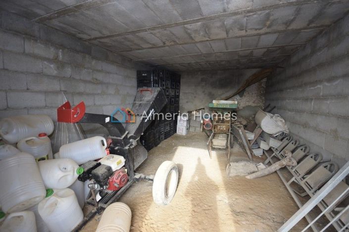 Image No.20-Maison de campagne de 5 chambres à vendre à Albox