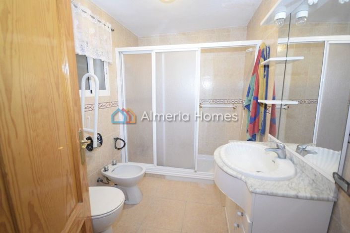 Image No.12-Maison de campagne de 4 chambres à vendre à Arboleas