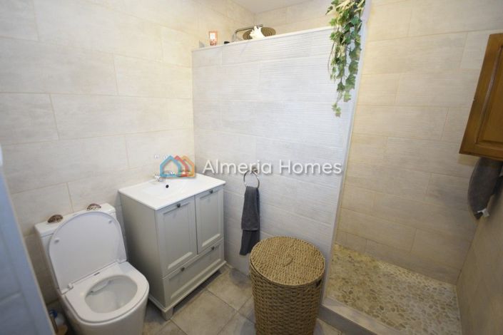 Image No.10-Maison de campagne de 7 chambres à vendre à Arboleas