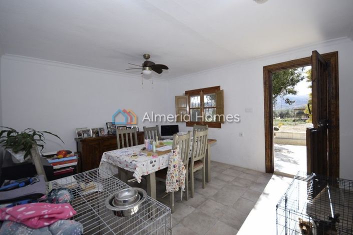 Image No.7-Maison de campagne de 7 chambres à vendre à Arboleas