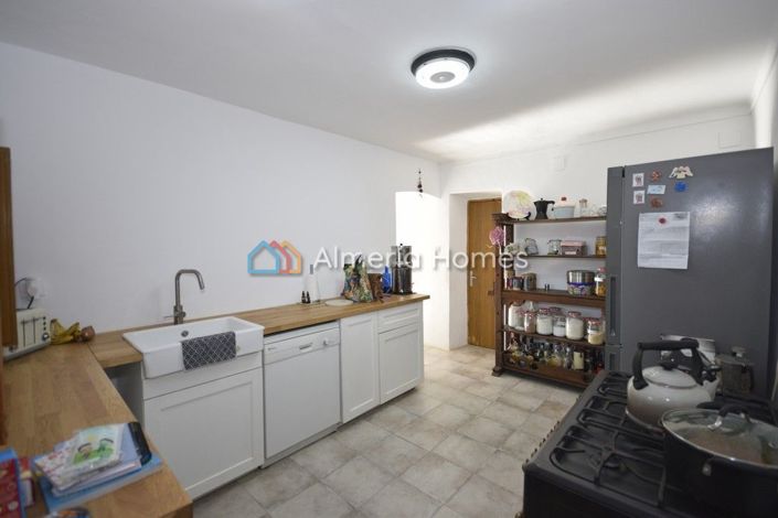 Image No.9-Maison de campagne de 7 chambres à vendre à Arboleas