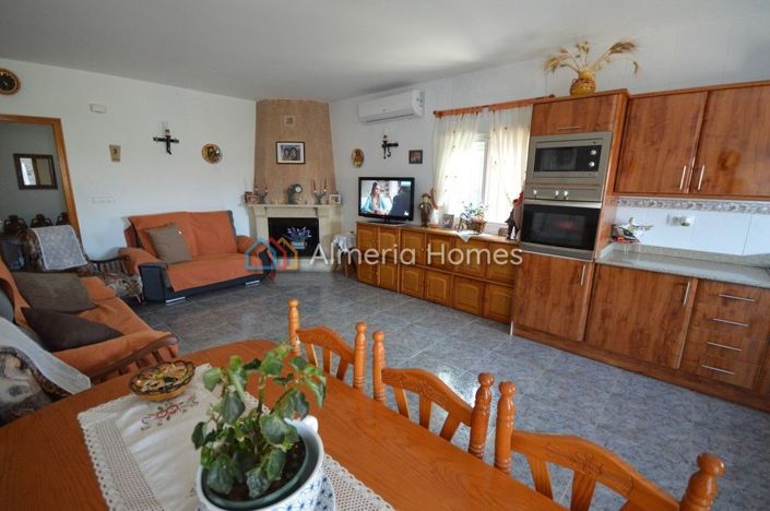 Image No.11-Maison de campagne de 7 chambres à vendre à Albox