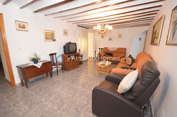 Image No.6-Maison de campagne de 7 chambres à vendre à Albox