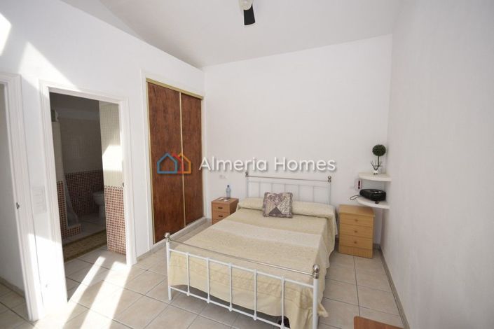 Image No.18-Villa de 6 chambres à vendre à Cuevas del Almanzora