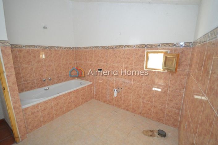 Image No.11-Maison de campagne de 2 chambres à vendre à Oria