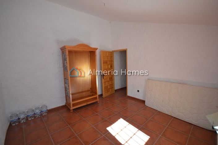 Image No.16-Maison de campagne de 2 chambres à vendre à Oria