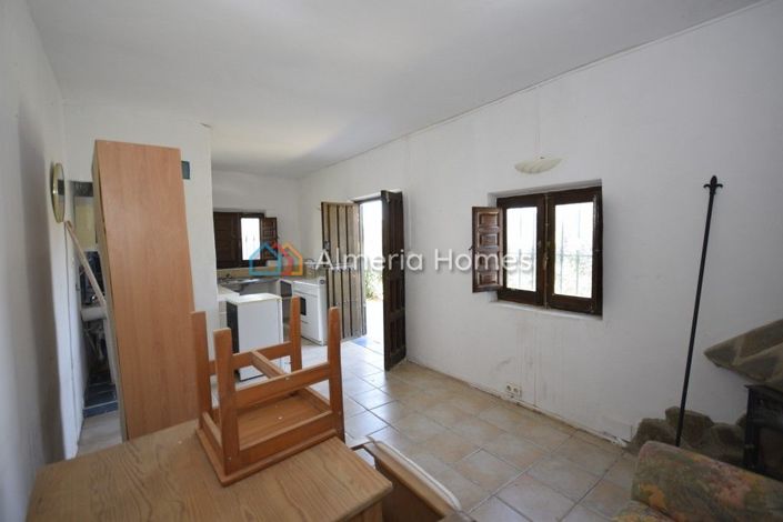 Image No.18-Maison de campagne de 4 chambres à vendre à Albánchez