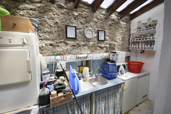 Image No.15-Maison de campagne de 6 chambres à vendre à Lúcar