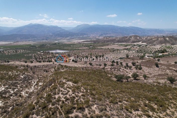 Image No.5-Maison de campagne de 6 chambres à vendre à Lúcar