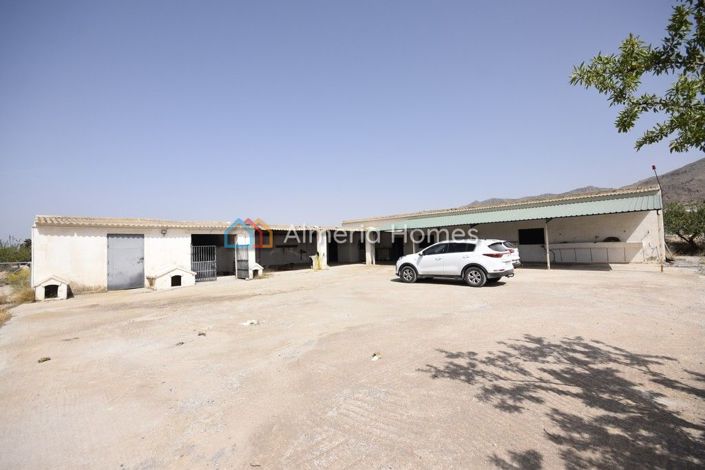 Image No.12-3 Bed Villa for sale