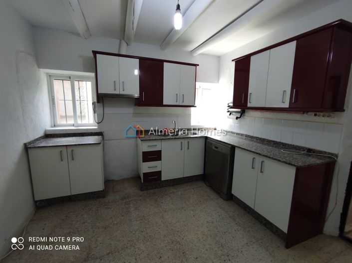 Image No.9-Maison de village de 4 chambres à vendre à Almeria