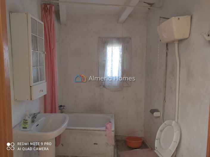 Image No.10-Maison de campagne de 5 chambres à vendre à Lúcar