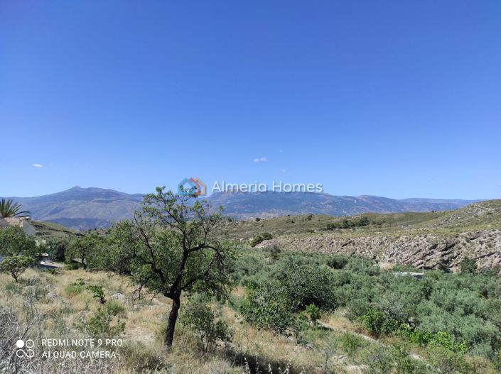 Image No.19-Maison de campagne de 5 chambres à vendre à Lúcar