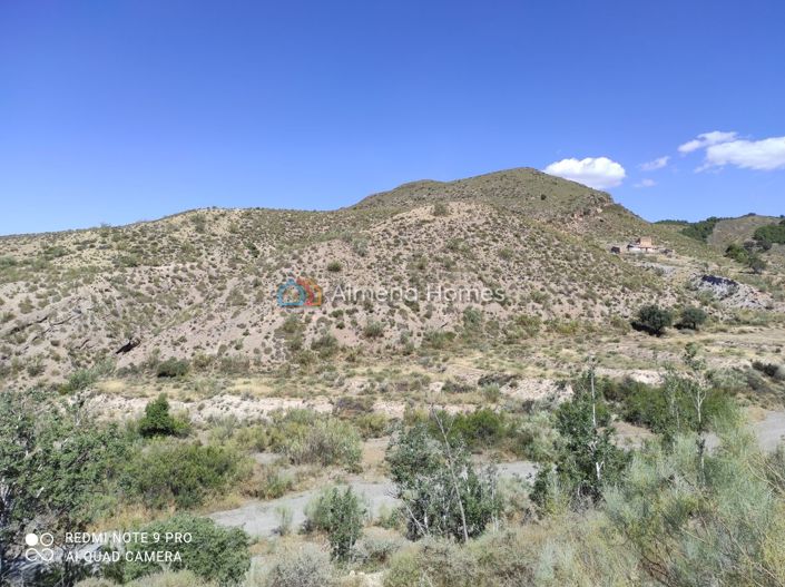 Image No.21-Maison de campagne de 5 chambres à vendre à Lúcar