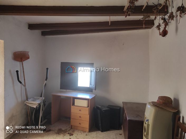 Image No.5-Maison de campagne de 5 chambres à vendre à Lúcar