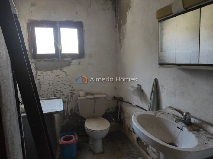 Image No.5-Maison de campagne de 1 chambre à vendre à Lúcar