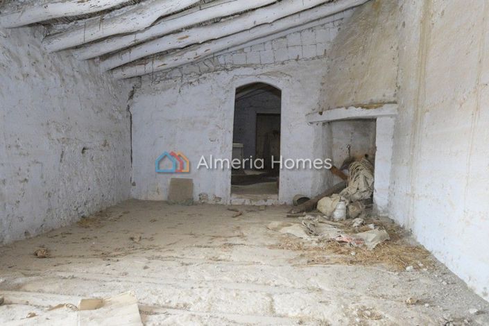 Image No.8-Maison de campagne de 2 chambres à vendre à Oria