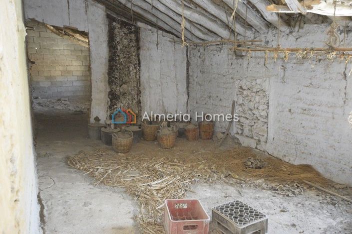 Image No.9-Maison de campagne de 2 chambres à vendre à Oria