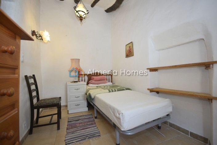 Image No.19-Maison de campagne de 3 chambres à vendre à Albánchez