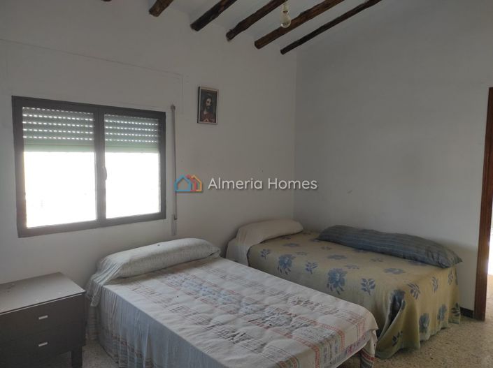 Image No.13-Maison de village de 6 chambres à vendre à Almeria