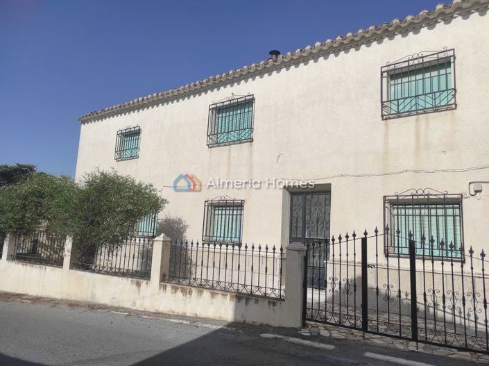 Image No.29-Maison de village de 6 chambres à vendre à Almeria