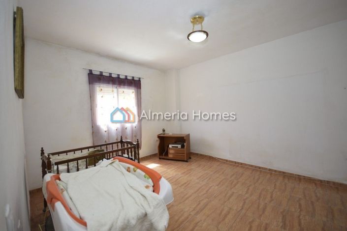 Image No.10-Maison de campagne de 2 chambres à vendre à Olula del Río