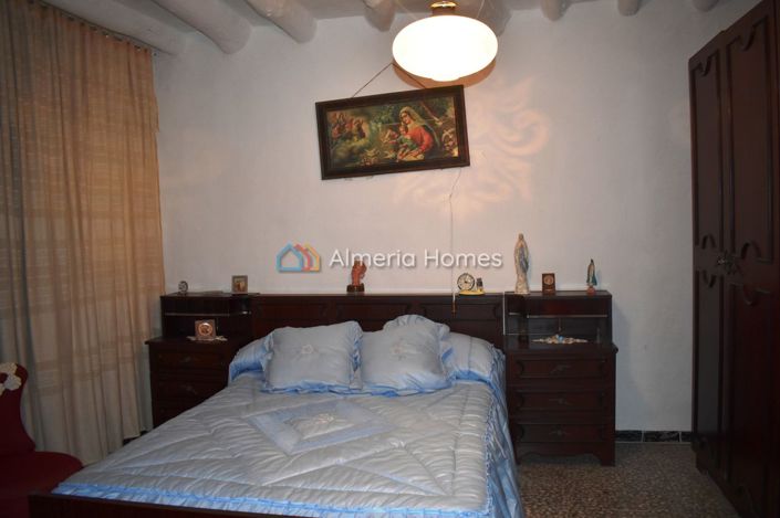 Image No.11-Maison de village de 3 chambres à vendre à Somontín