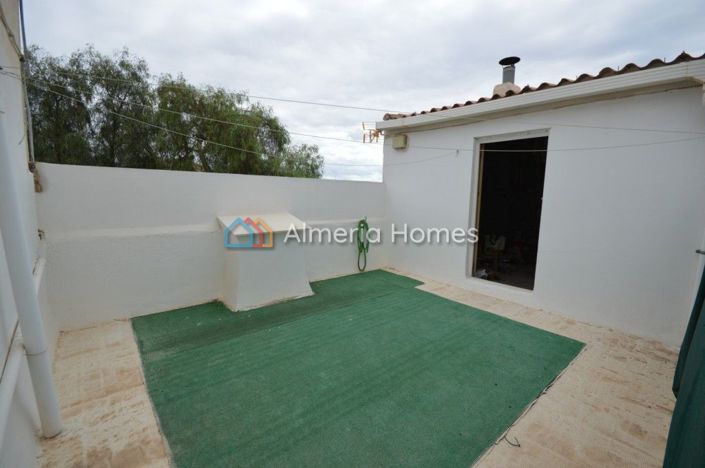 Image No.16-3 Bed Townhouse for sale