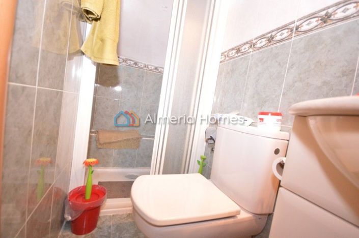 Image No.14-4 Bed Townhouse for sale