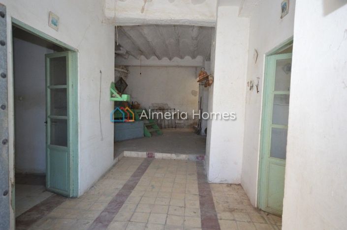 Image No.10-Maison de campagne de 3 chambres à vendre à Oria