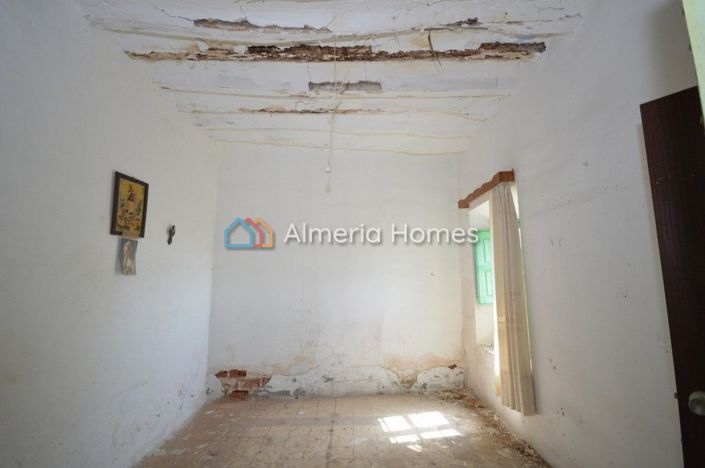 Image No.13-Maison de campagne de 3 chambres à vendre à Oria