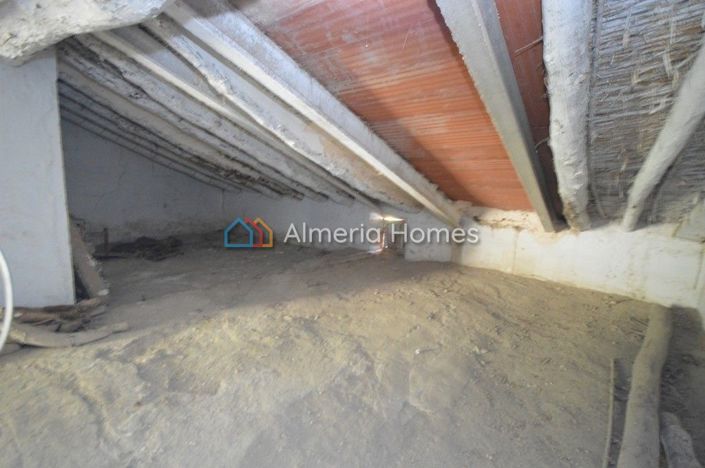 Image No.18-Maison de campagne de 3 chambres à vendre à Oria