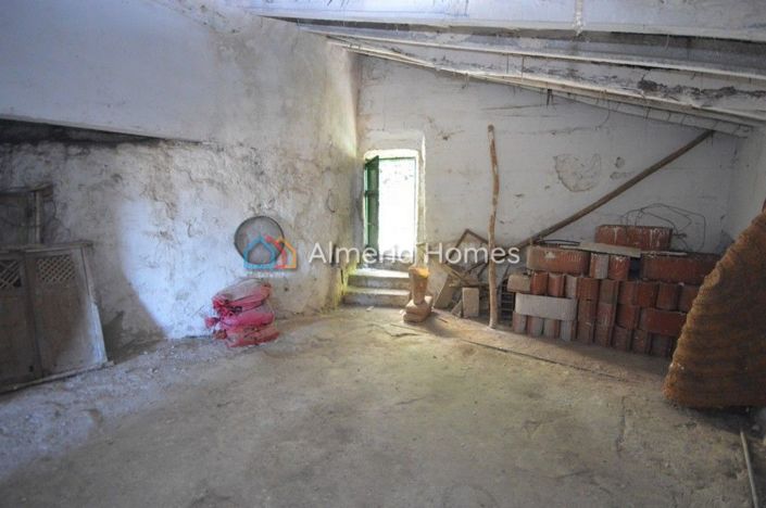 Image No.19-Maison de campagne de 3 chambres à vendre à Oria