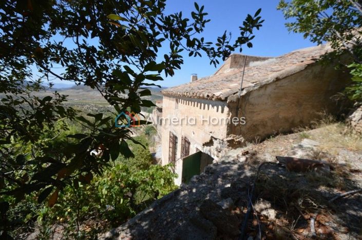 Image No.8-Maison de campagne de 3 chambres à vendre à Oria
