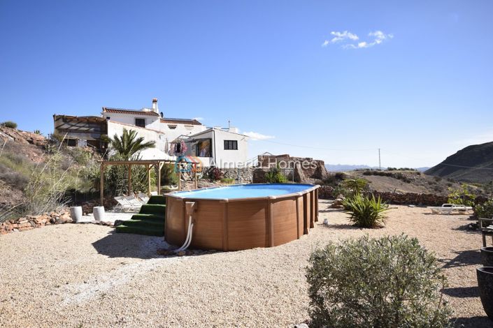 Image No.10-Maison de campagne de 5 chambres à vendre à Arboleas