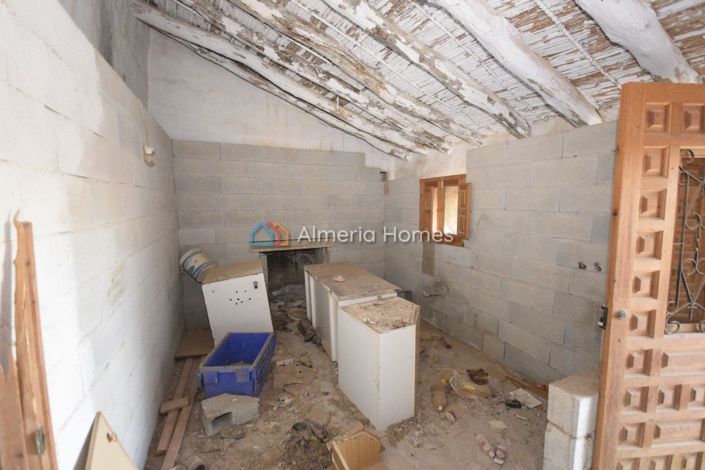 Image No.8-Maison de campagne de 2 chambres à vendre à Oria