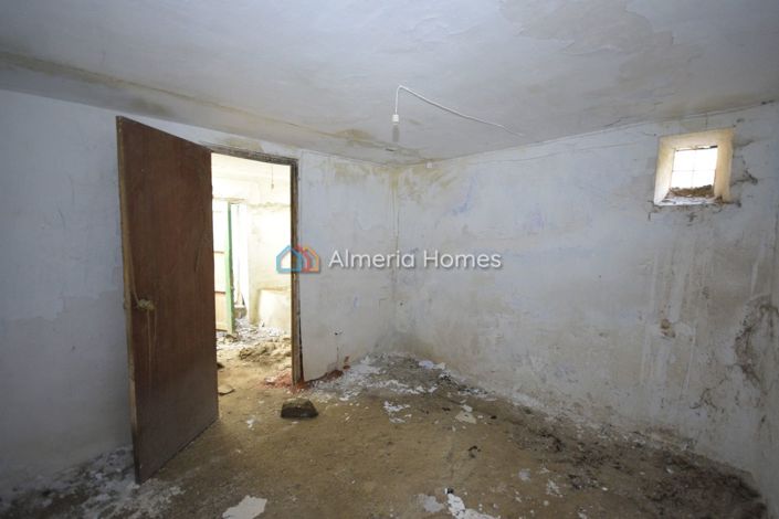 Image No.10-Maison de campagne de 2 chambres à vendre à Oria