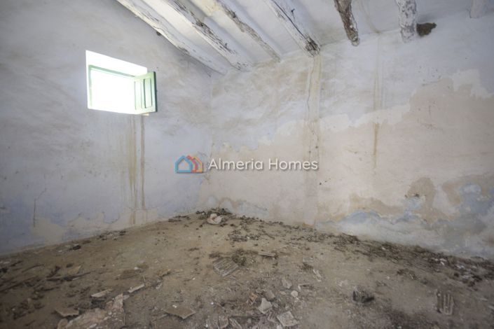 Image No.11-Maison de campagne de 2 chambres à vendre à Oria