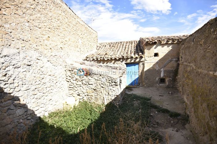 Image No.17-Maison de campagne de 2 chambres à vendre à Oria