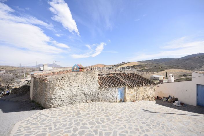 Image No.5-Maison de campagne de 2 chambres à vendre à Oria