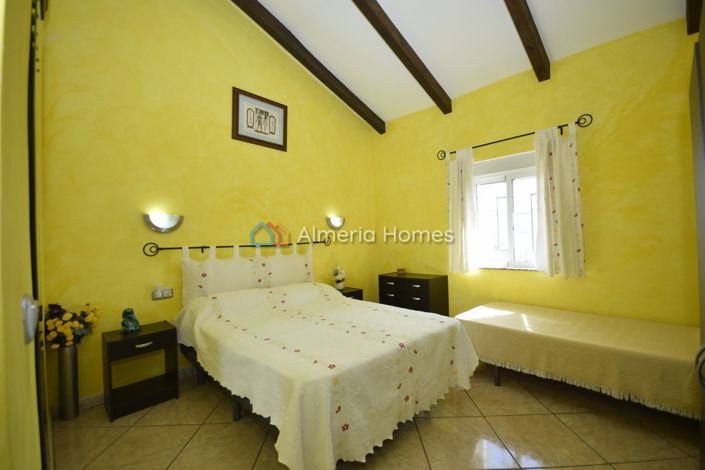 Image No.30-4 Bed Villa for sale