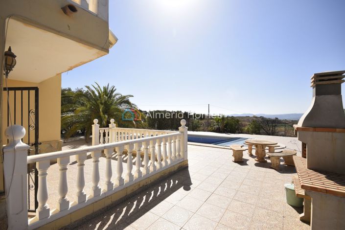 Image No.11-3 Bed Villa for sale