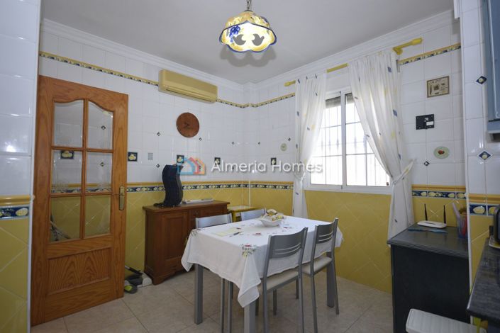 Image No.19-3 Bed Villa for sale