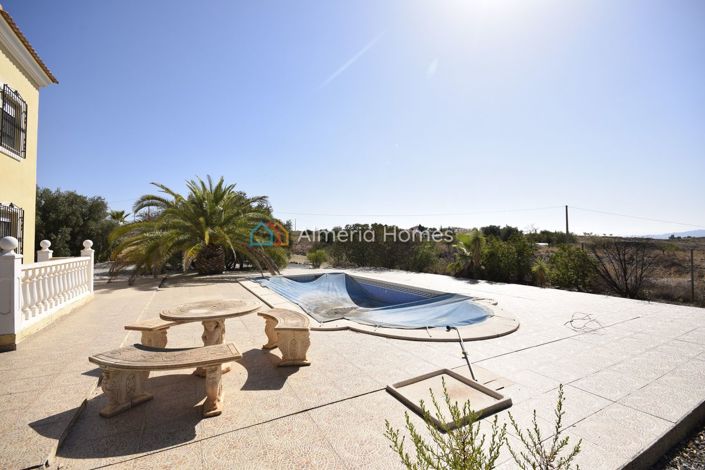 Image No.8-3 Bed Villa for sale