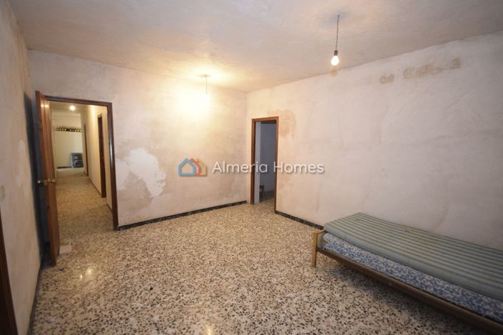 Image No.25-Maison de campagne de 10 chambres à vendre à Albox