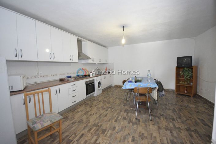 Image No.8-Maison de campagne de 10 chambres à vendre à Albox