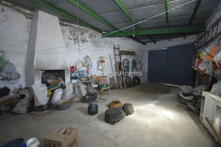 Image No.9-Maison de campagne de 10 chambres à vendre à Albox