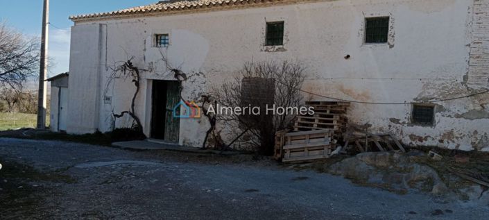 Image No.21-Maison de campagne de 3 chambres à vendre à Baza