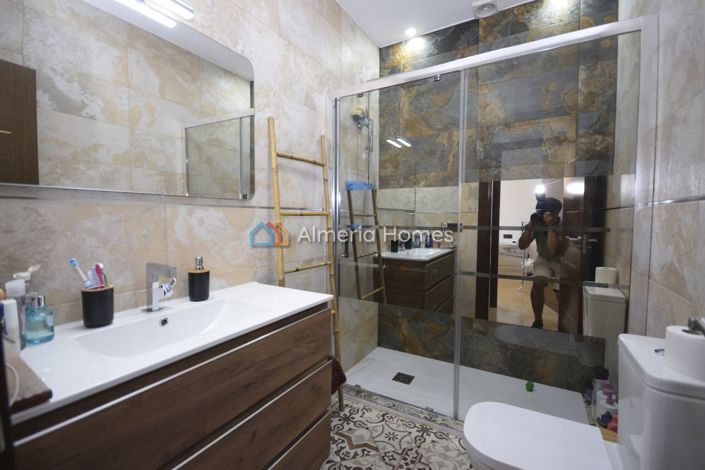 Image No.17-4 Bed Duplex for sale